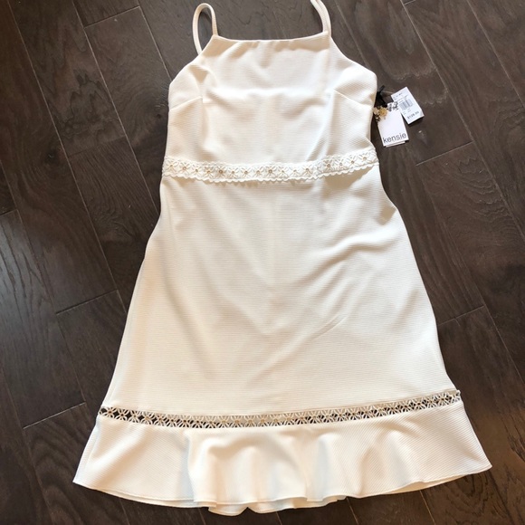 Kensie Dresses & Skirts - Beautiful Ivory Dress